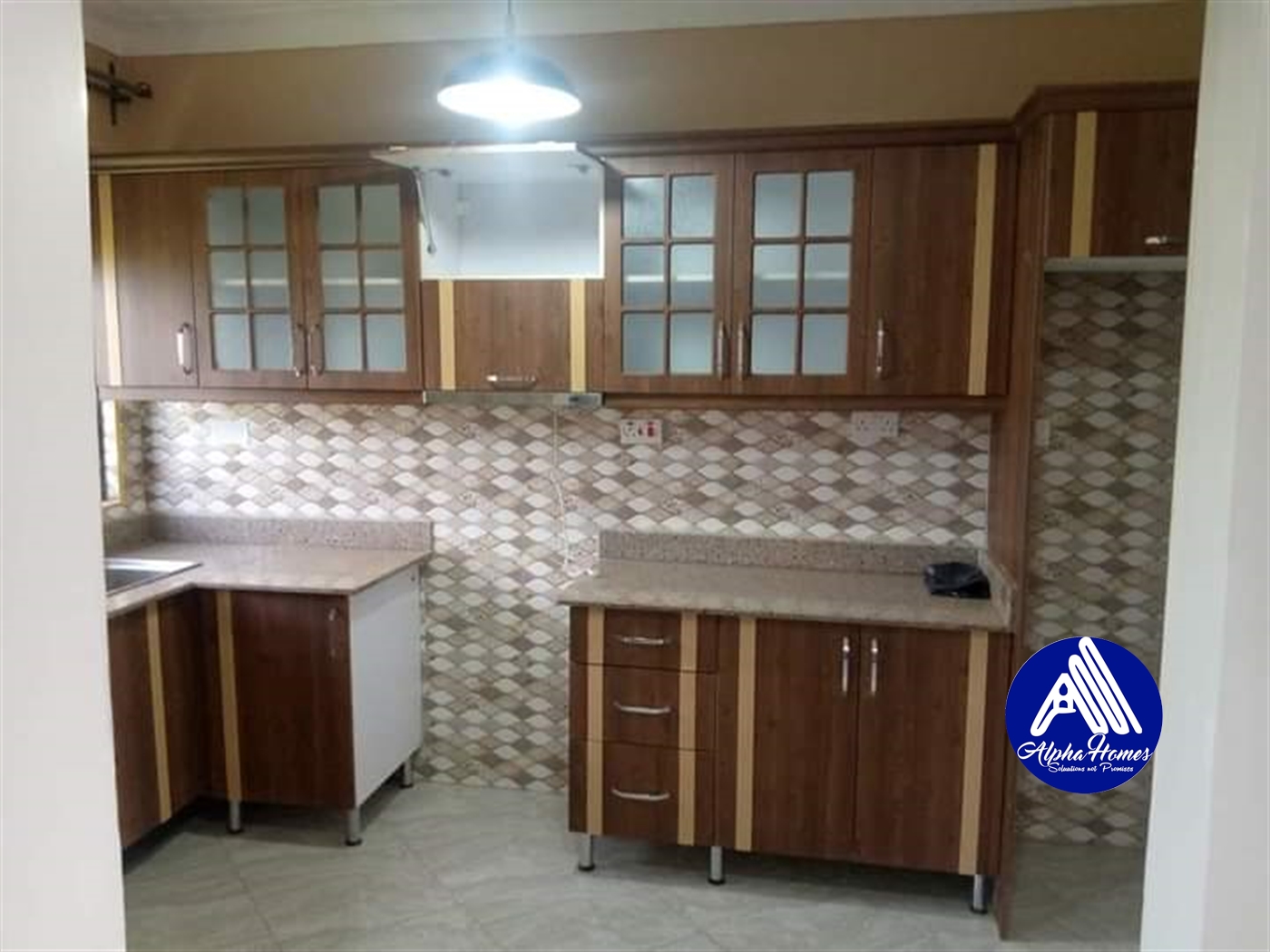 Apartment for rent in Kisaasi Wakiso