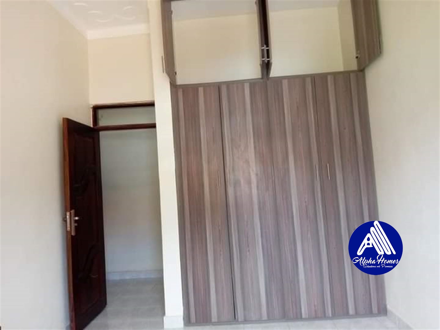 Semi Detached for rent in Najjera Wakiso