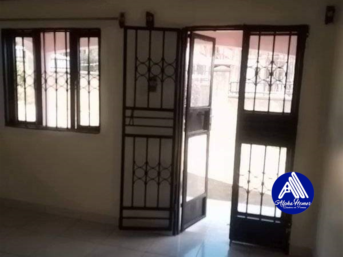 Semi Detached for rent in Bweyogerere Wakiso