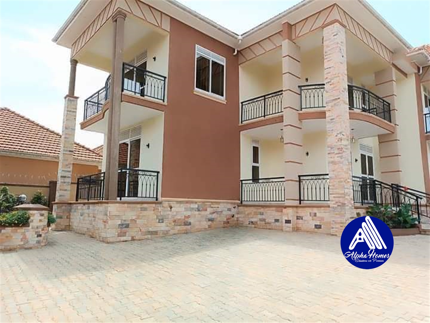 Duplex for sale in Kira Wakiso