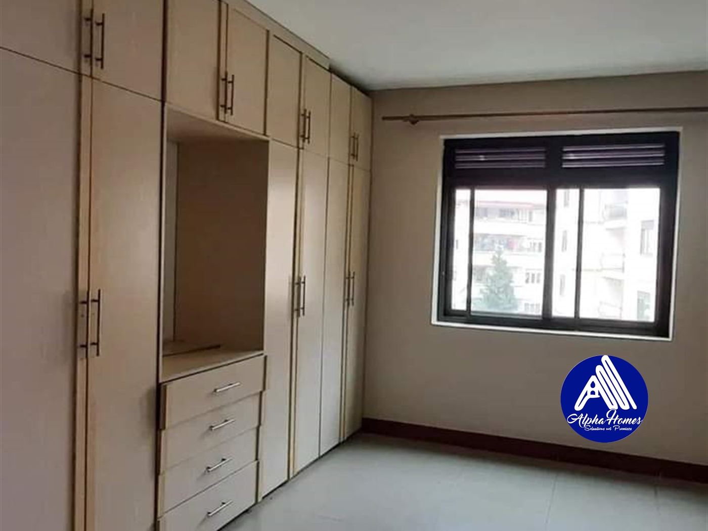 Apartment for rent in Kiwaatule Kampala