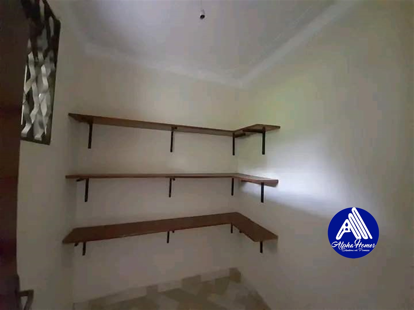 Apartment for rent in Mbalwa Wakiso