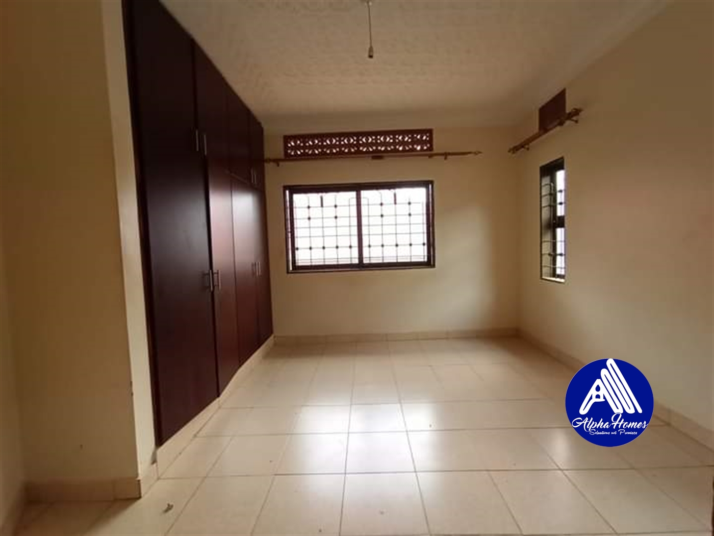 Semi Detached for rent in Kira Wakiso