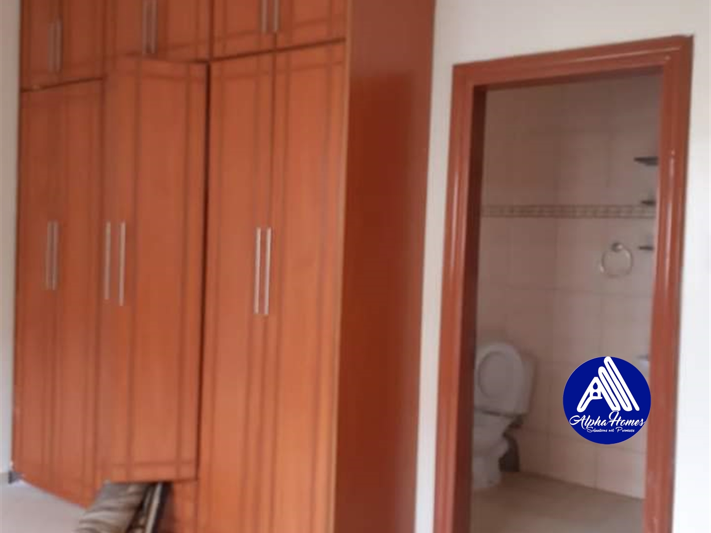 Apartment for rent in Kiwaatule Kampala