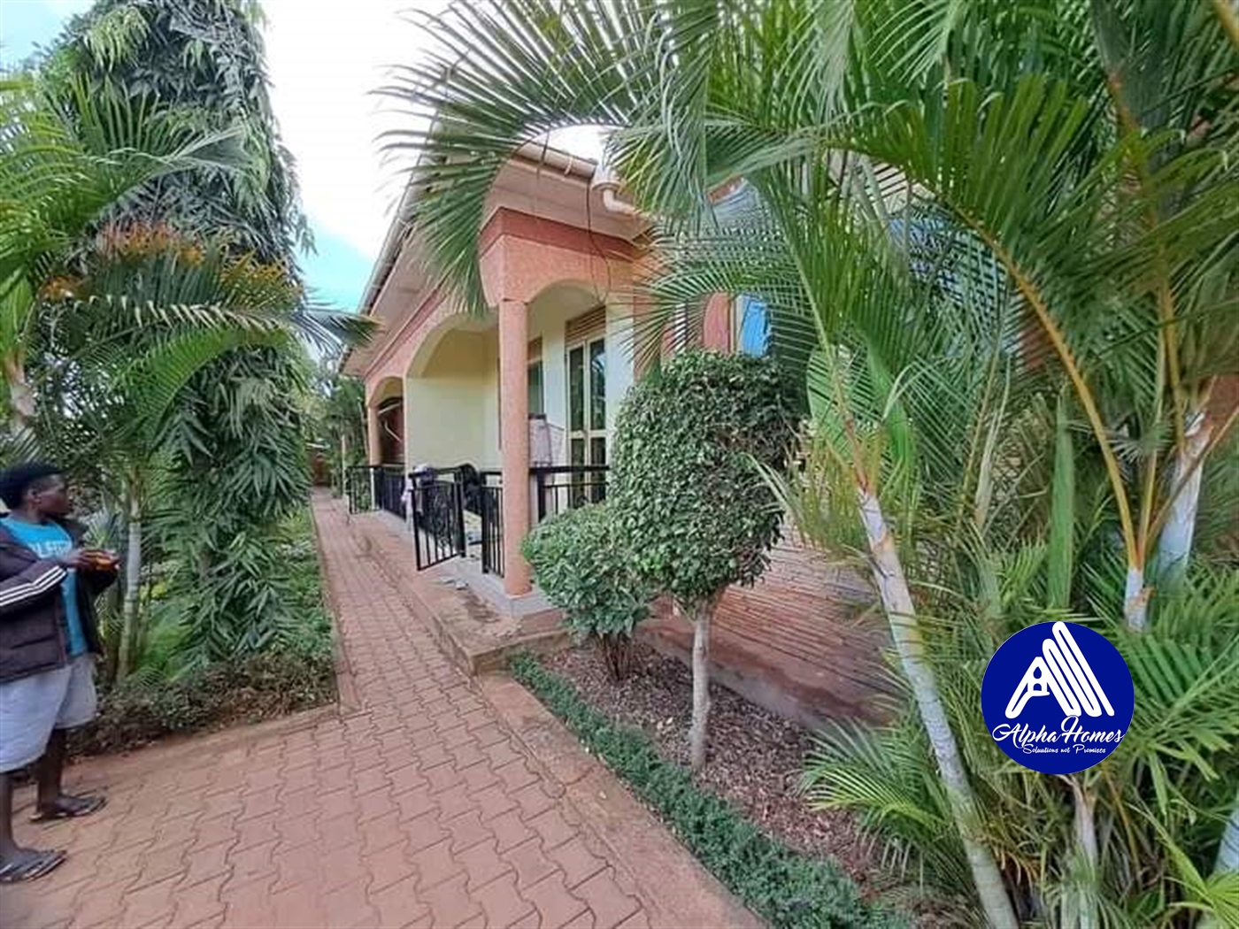 Semi Detached for rent in Kisaasi Kampala