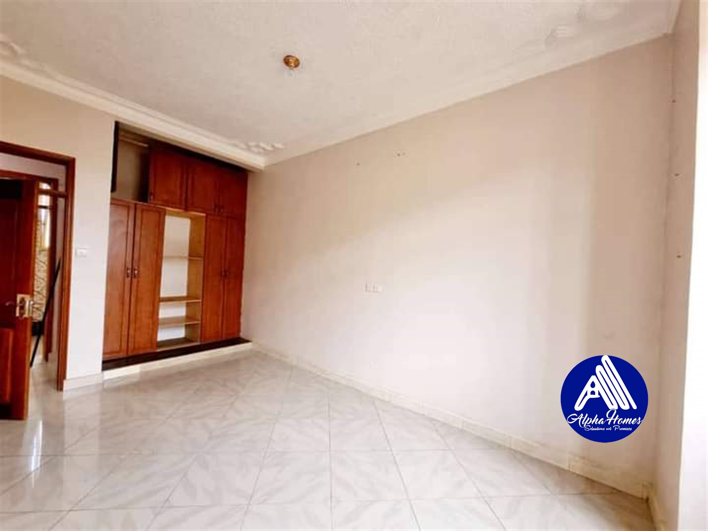 Apartment for rent in Kyaliwajjala Wakiso