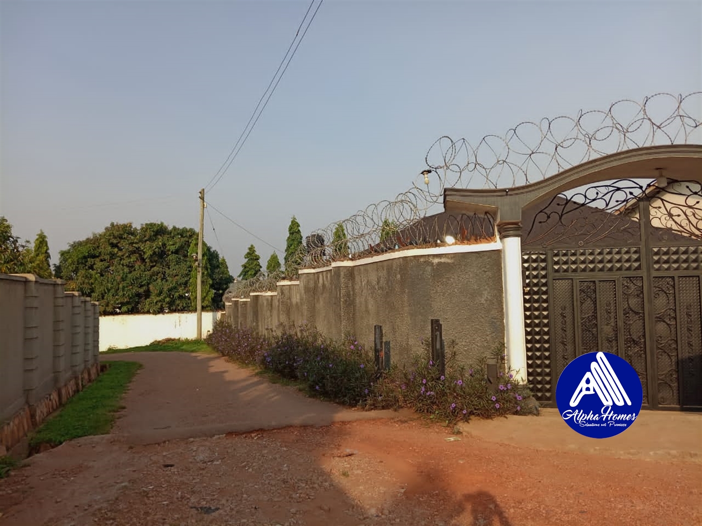 Bungalow for sale in Kawanda Wakiso