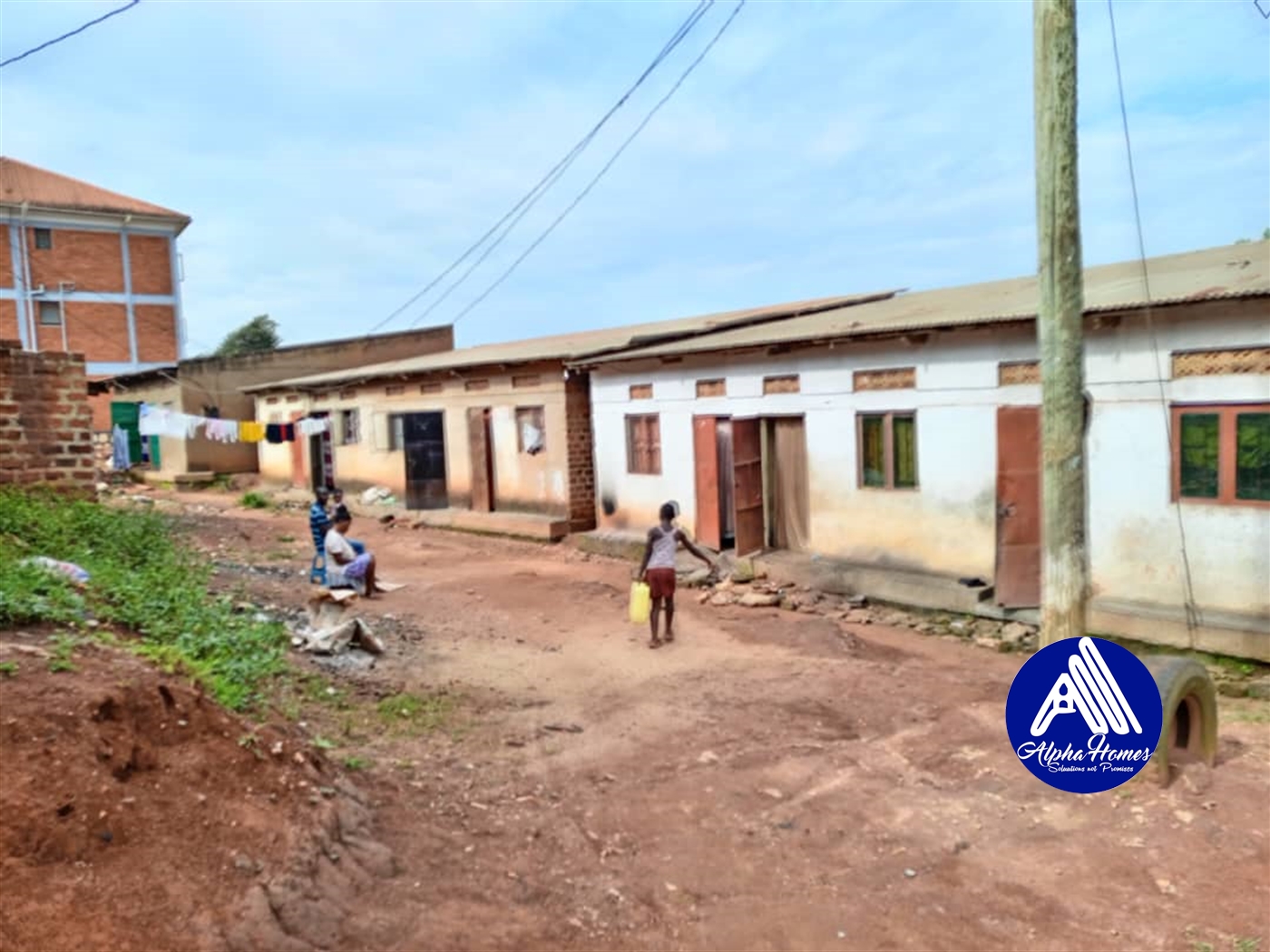 Shop for sale in Kira Wakiso