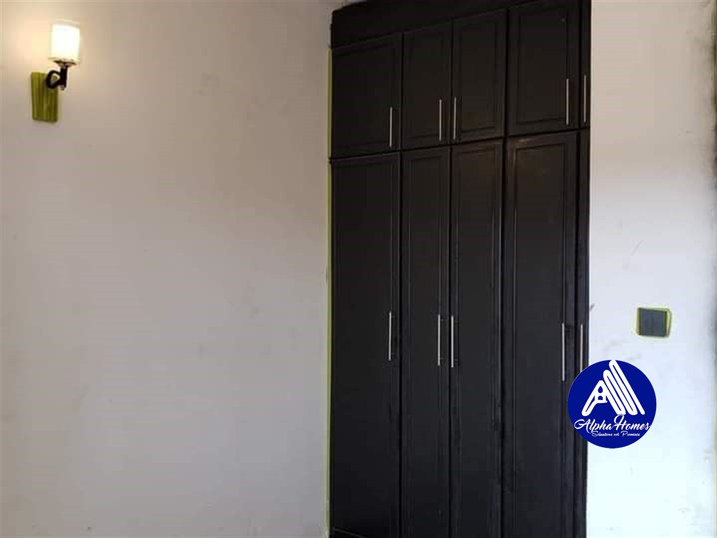 Apartment for rent in Kiwaatule Kampala