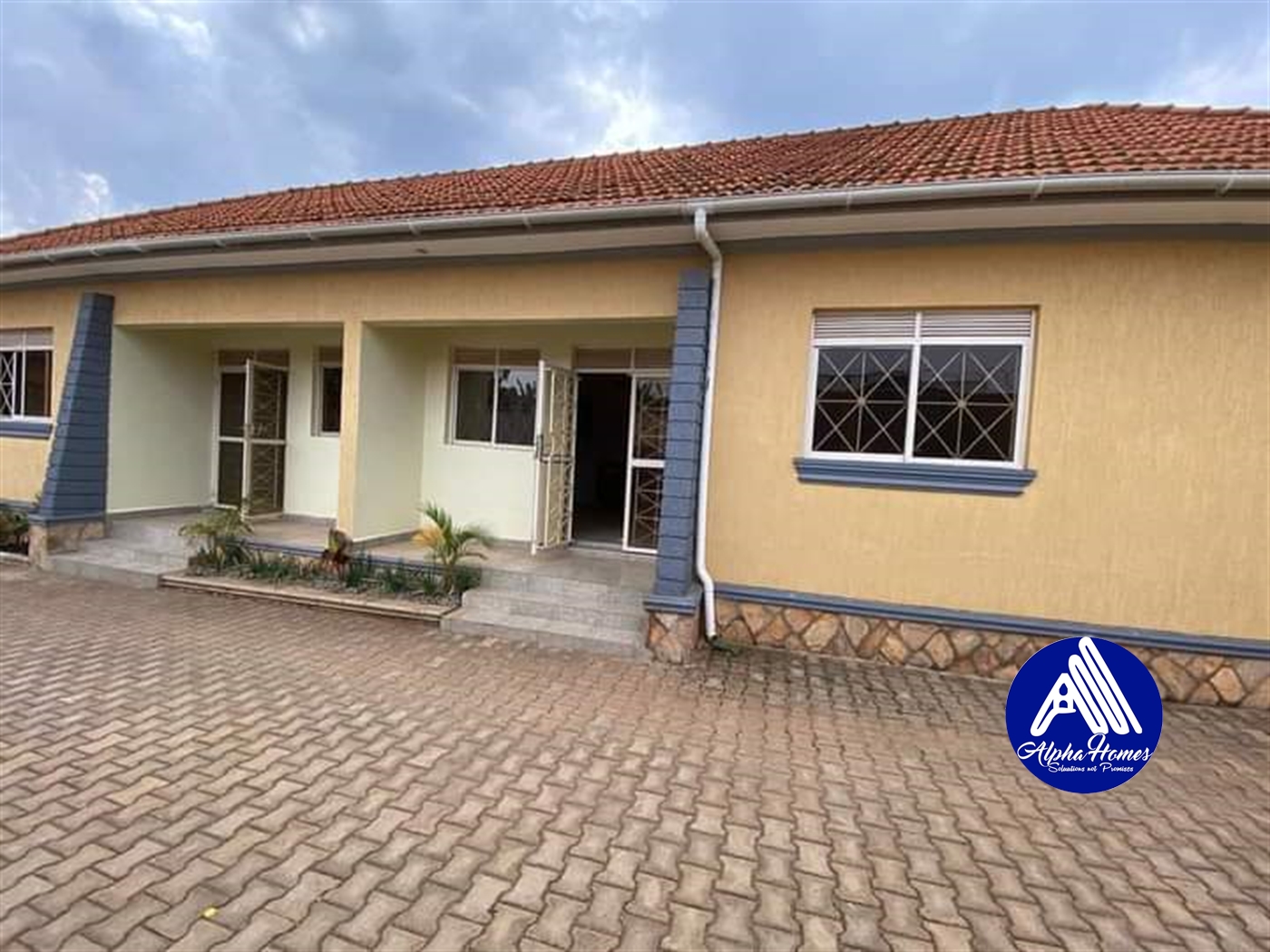 Semi Detached for rent in Kyanja Kampala