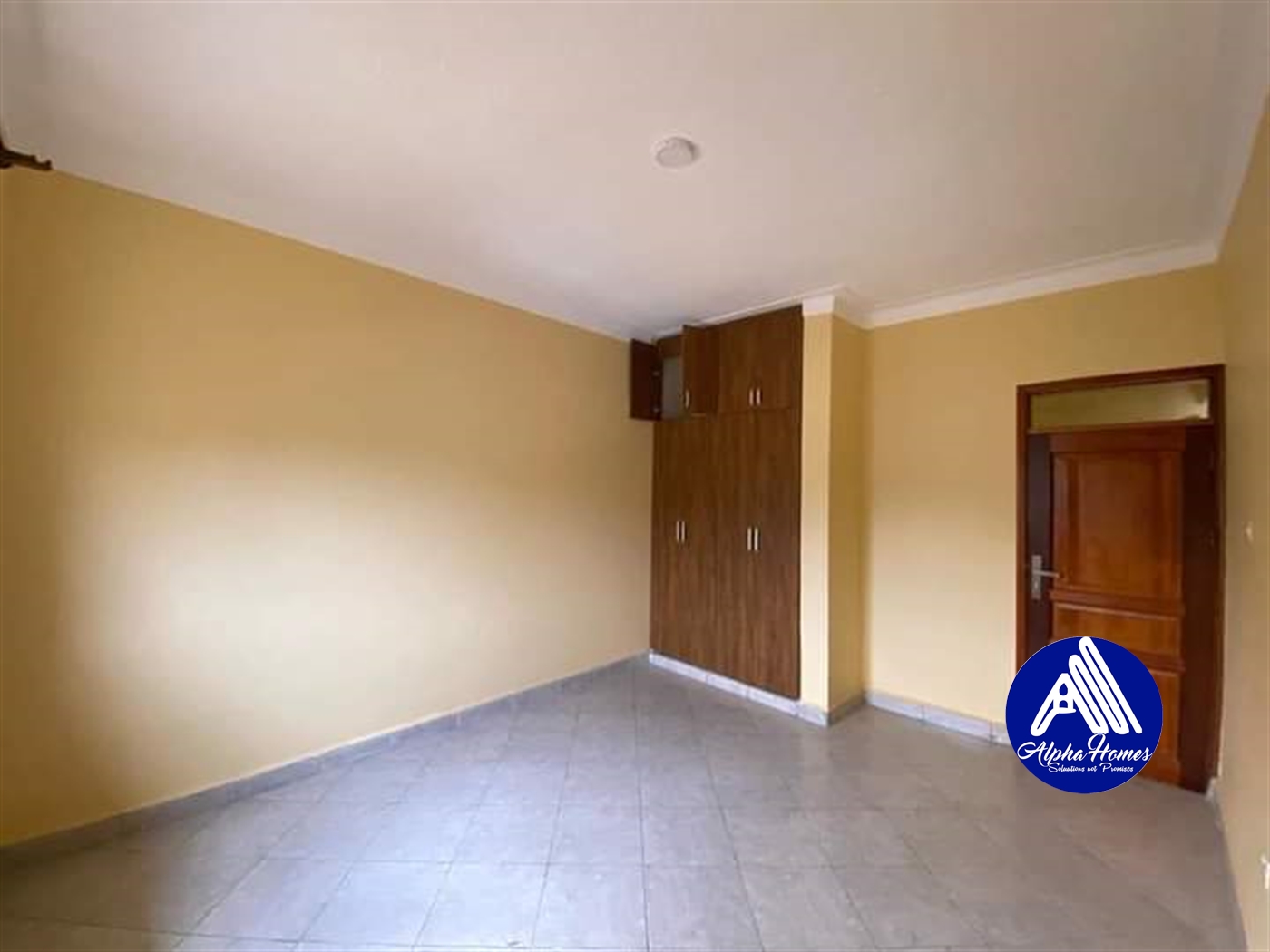 Semi Detached for rent in Kyanja Kampala