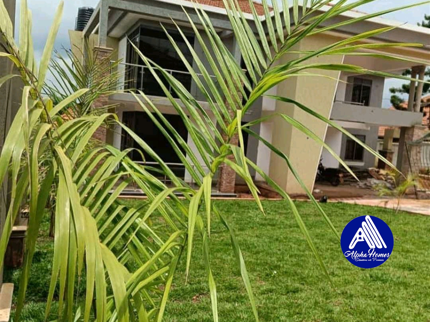 Storeyed house for sale in Bwebajja Wakiso