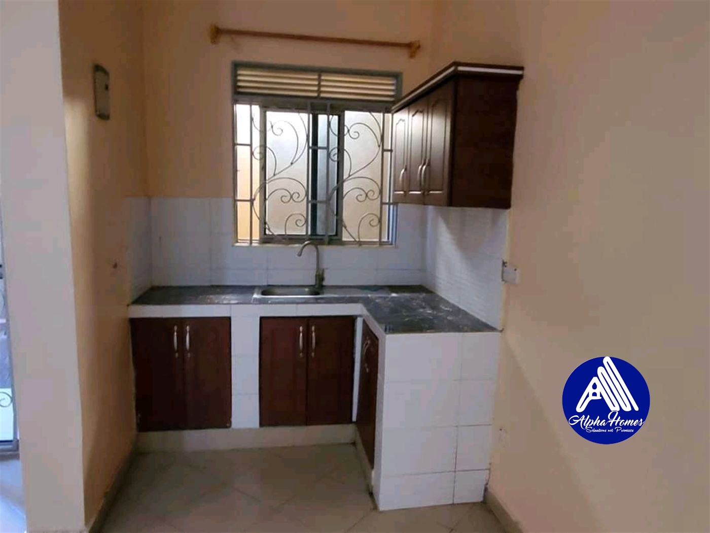 Semi Detached for rent in Kyanja Kampala