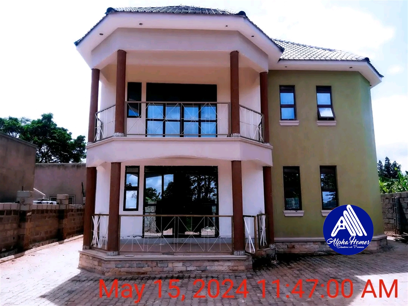 Storeyed house for sale in Kira Wakiso