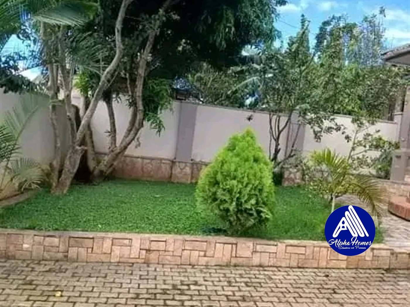 Bungalow for sale in Kira Wakiso