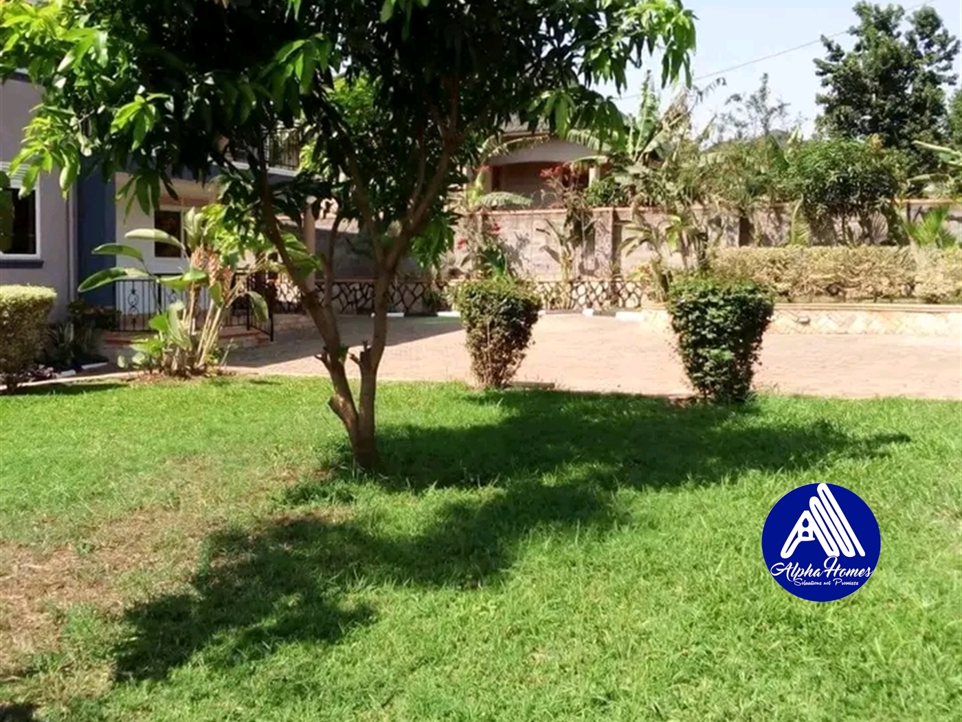 Storeyed house for sale in Kira Wakiso