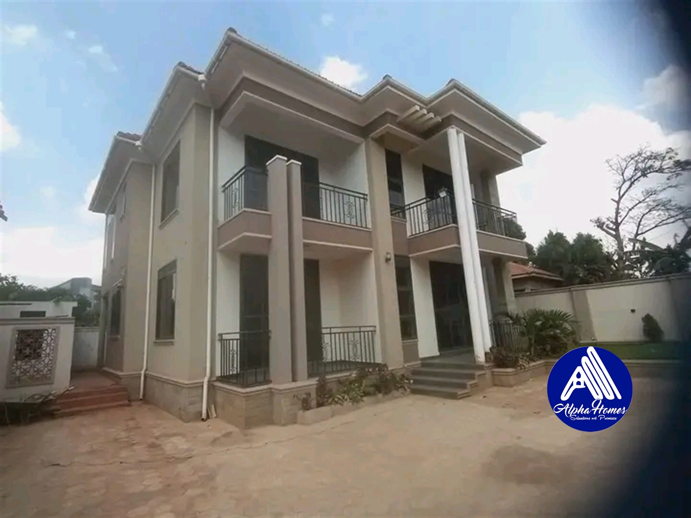 Storeyed house for sale in Kira Wakiso