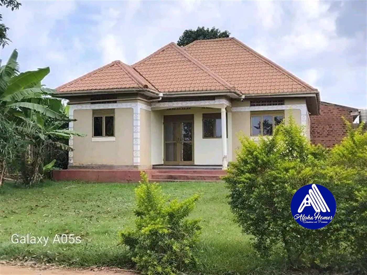 Bungalow for sale in Gayaza Wakiso