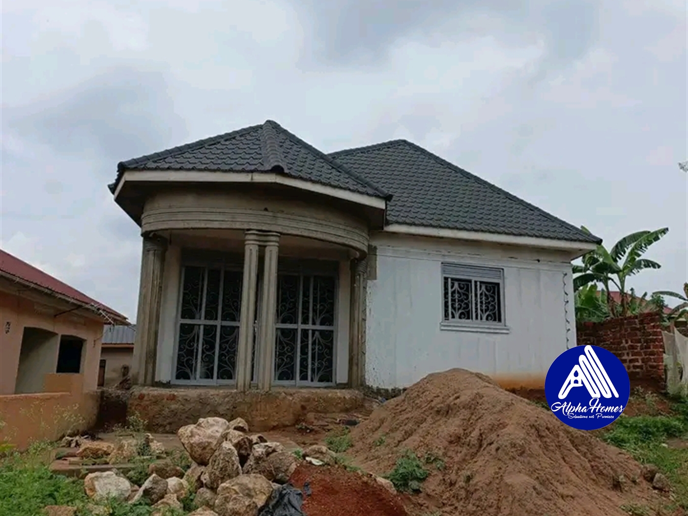 Bungalow for sale in Nansana Wakiso