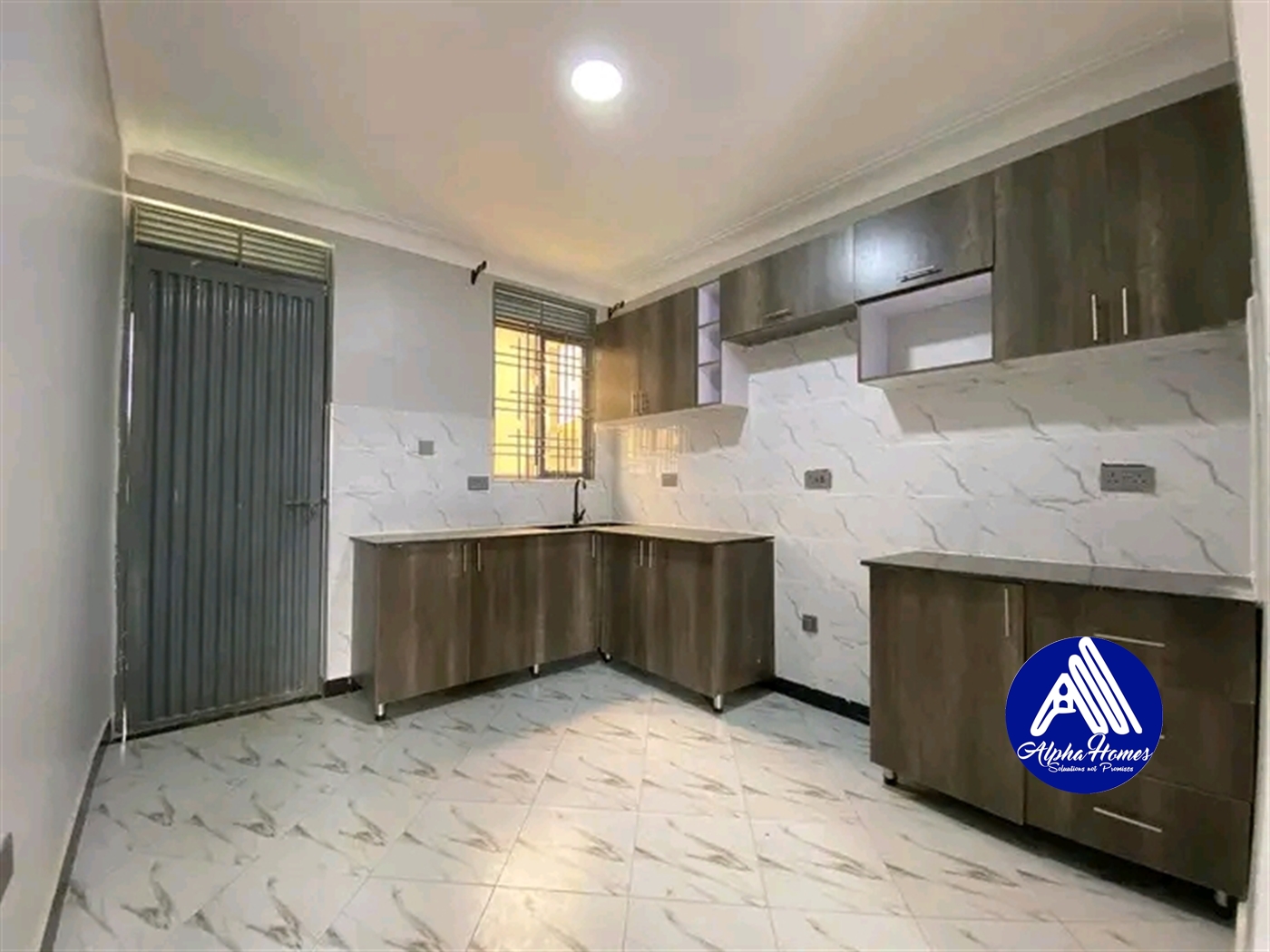 Apartment for rent in Kisaasi Kampala