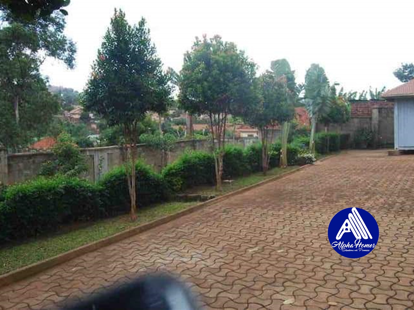 Bungalow for sale in Munyonyo Kampala