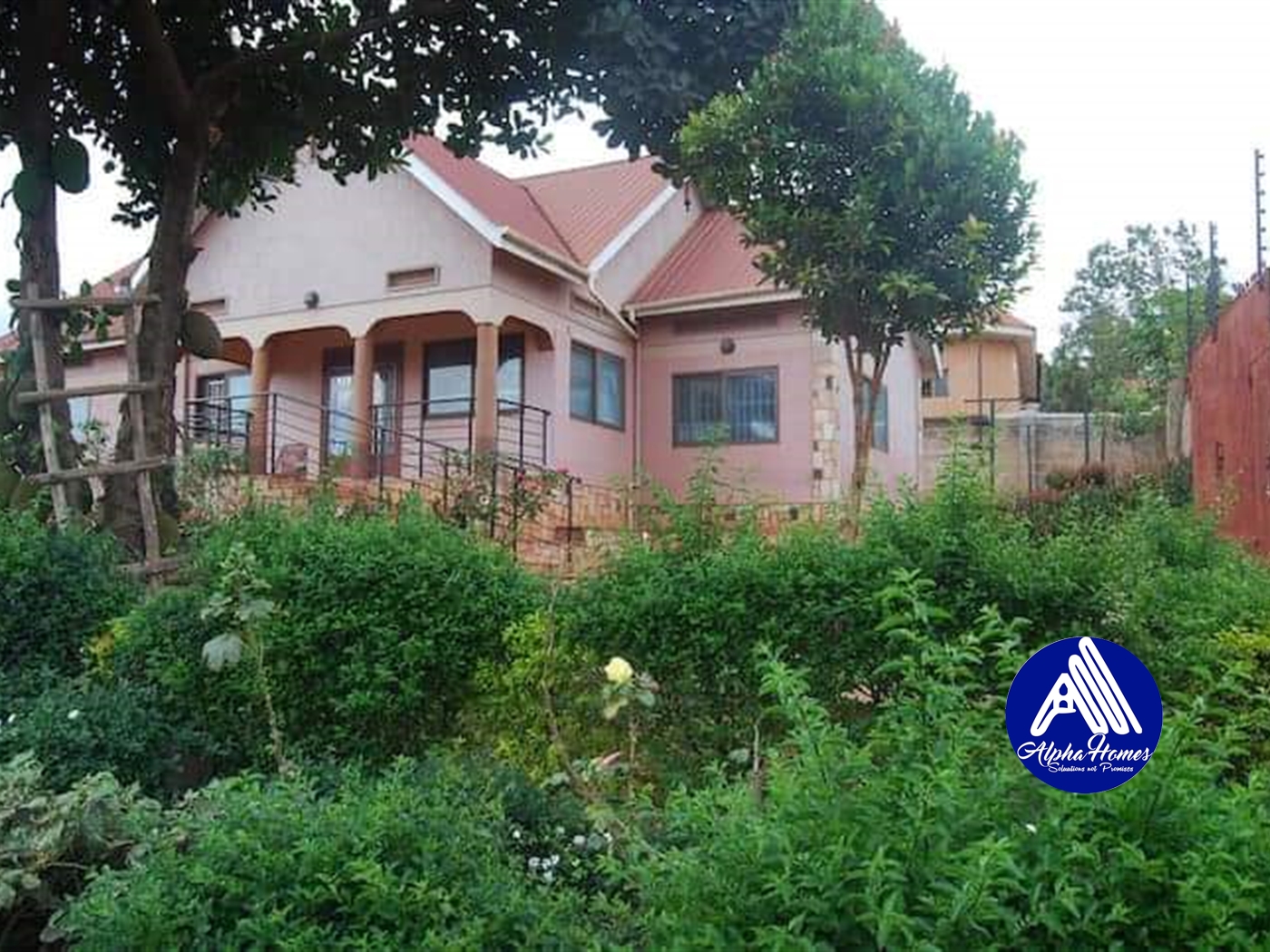 Bungalow for sale in Munyonyo Kampala