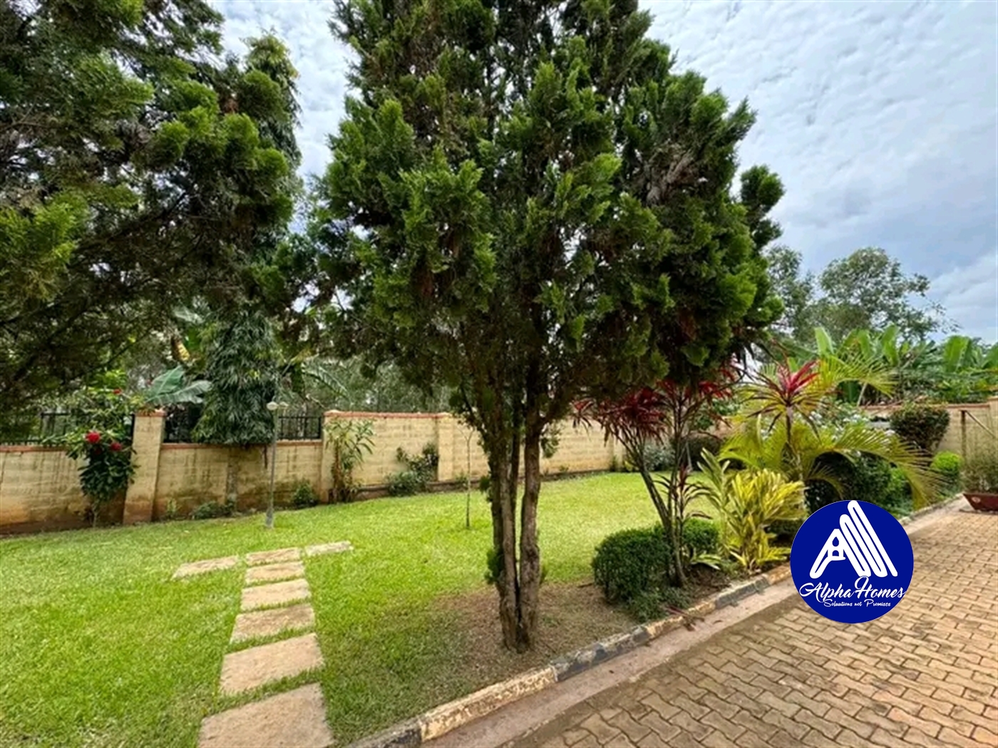 Bungalow for sale in Najjera Wakiso