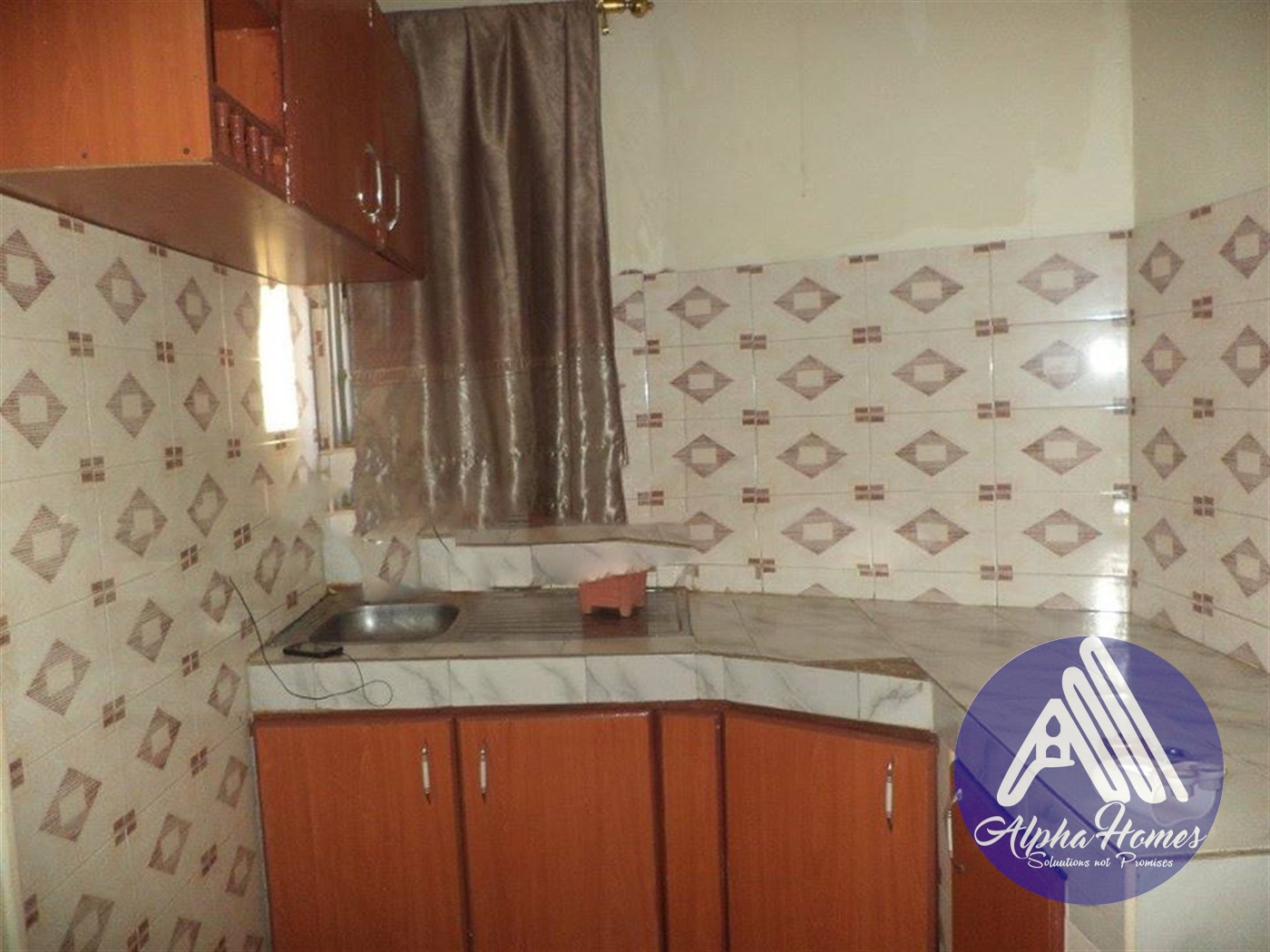 Semi Detached for rent in Kisaasi Kampala