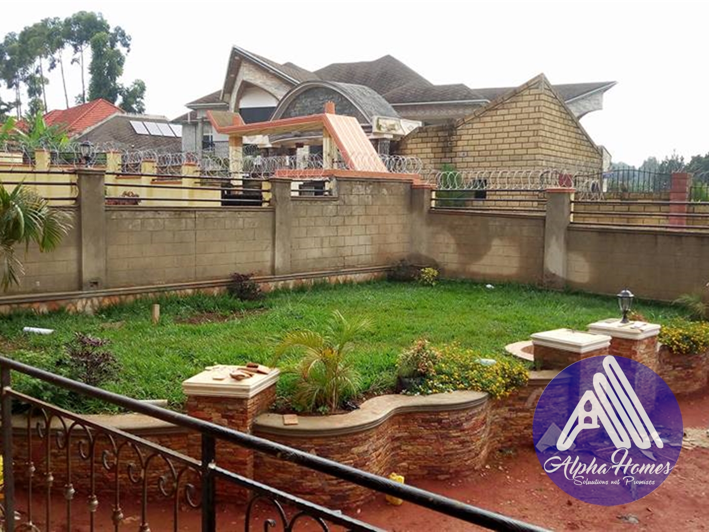 Bungalow for sale in Kira Wakiso