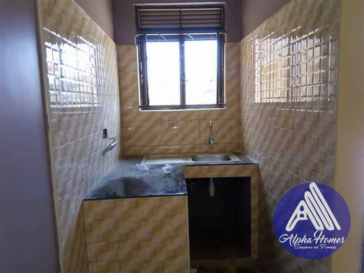 Semi Detached for rent in Kyanja Kampala