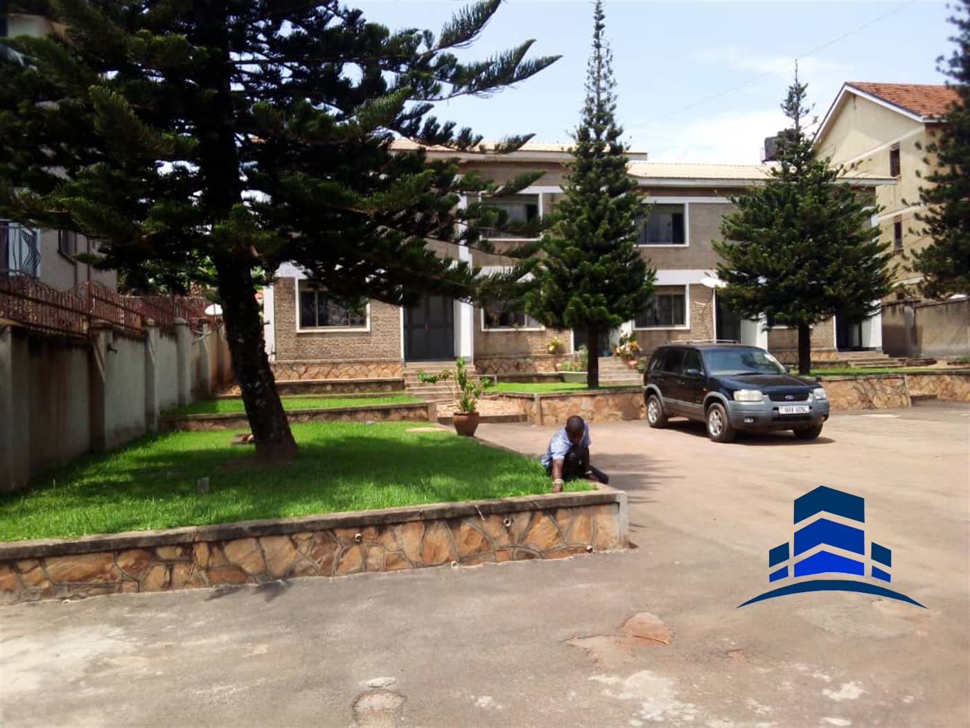 Apartment for sale in Kiwaatule Kampala