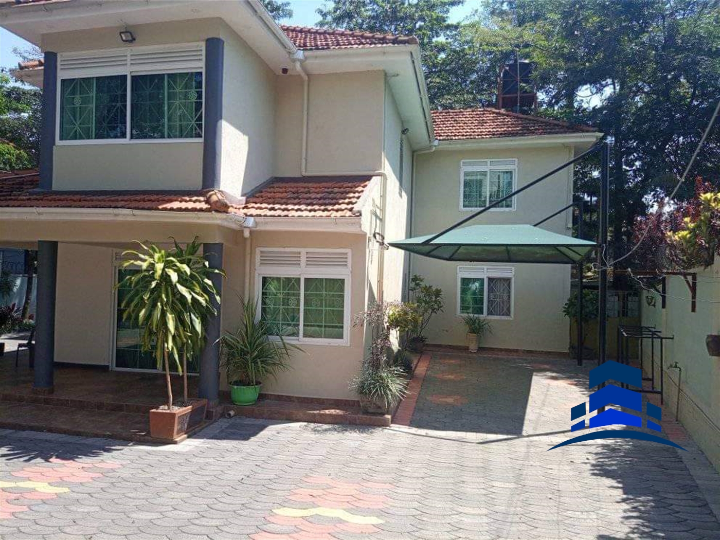 Apartment for sale in Muyenga Kampala