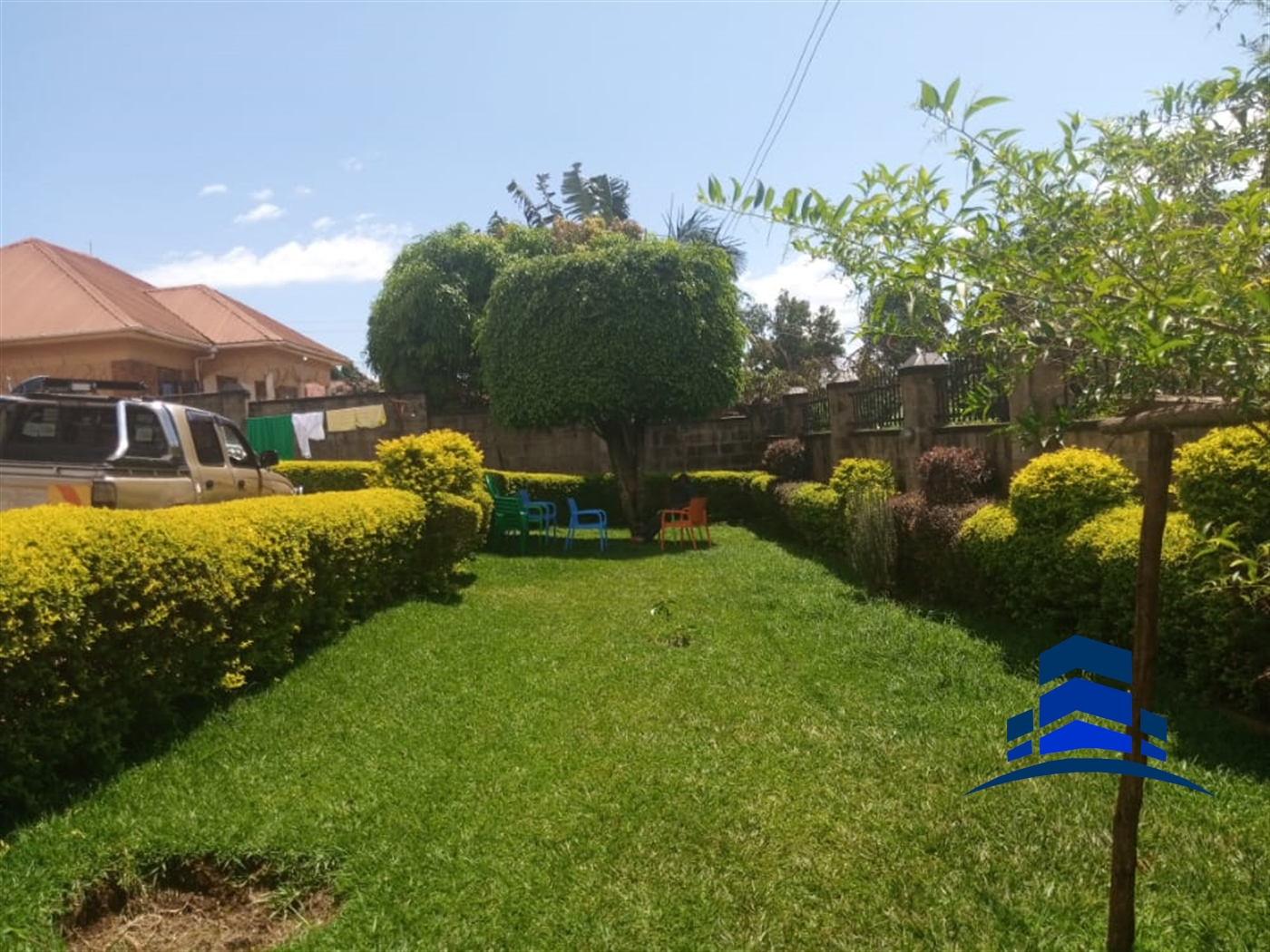 Bungalow for sale in Kitende Wakiso