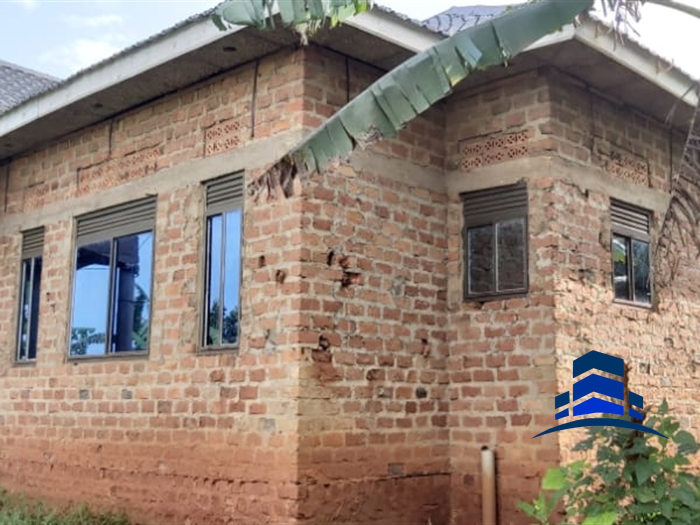 Bungalow for sale in Kitende Wakiso