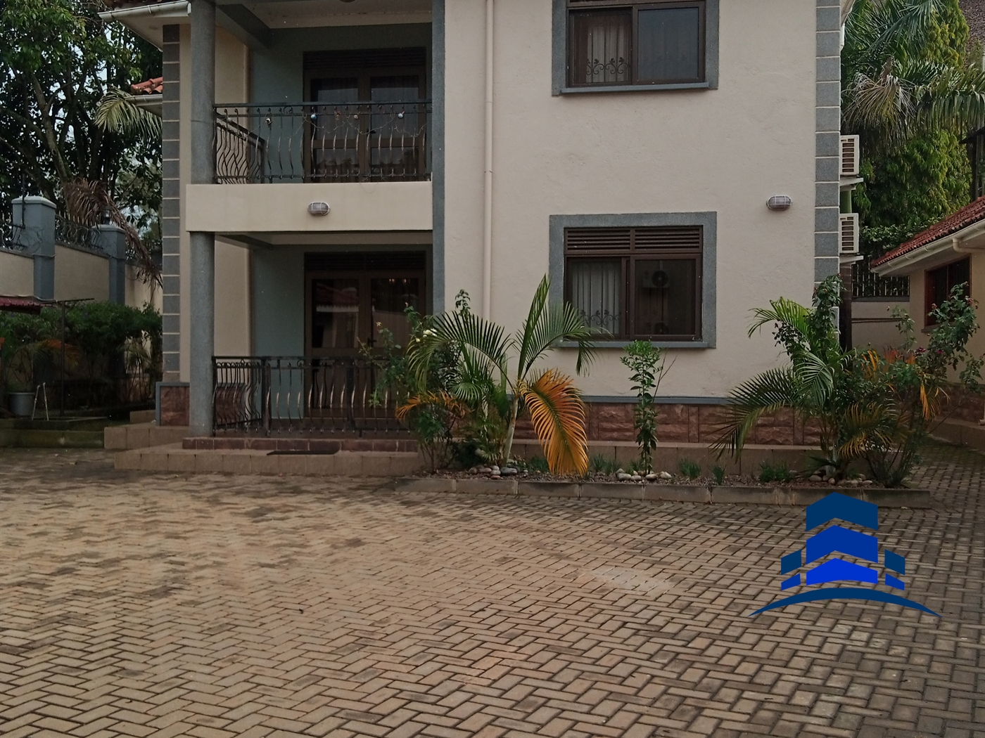 Storeyed house for sale in Entebbe Wakiso