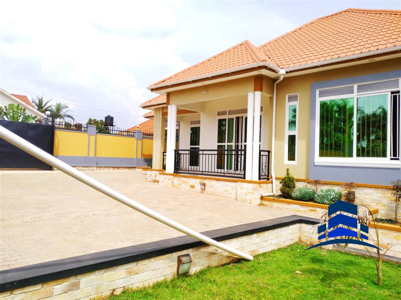 Bungalow for sale in Kitende Wakiso