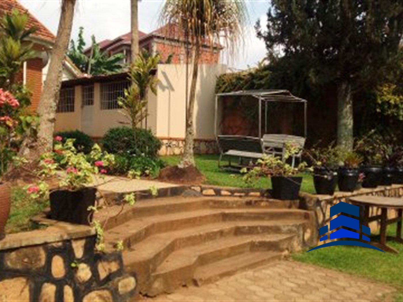 Bungalow for sale in Zana Wakiso