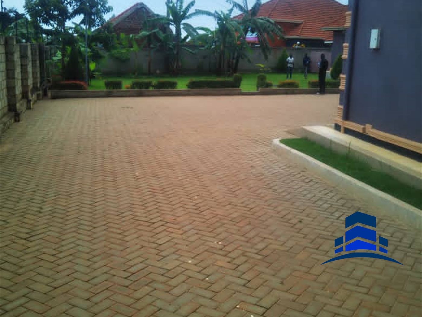 Villa for sale in Mpererwe Wakiso