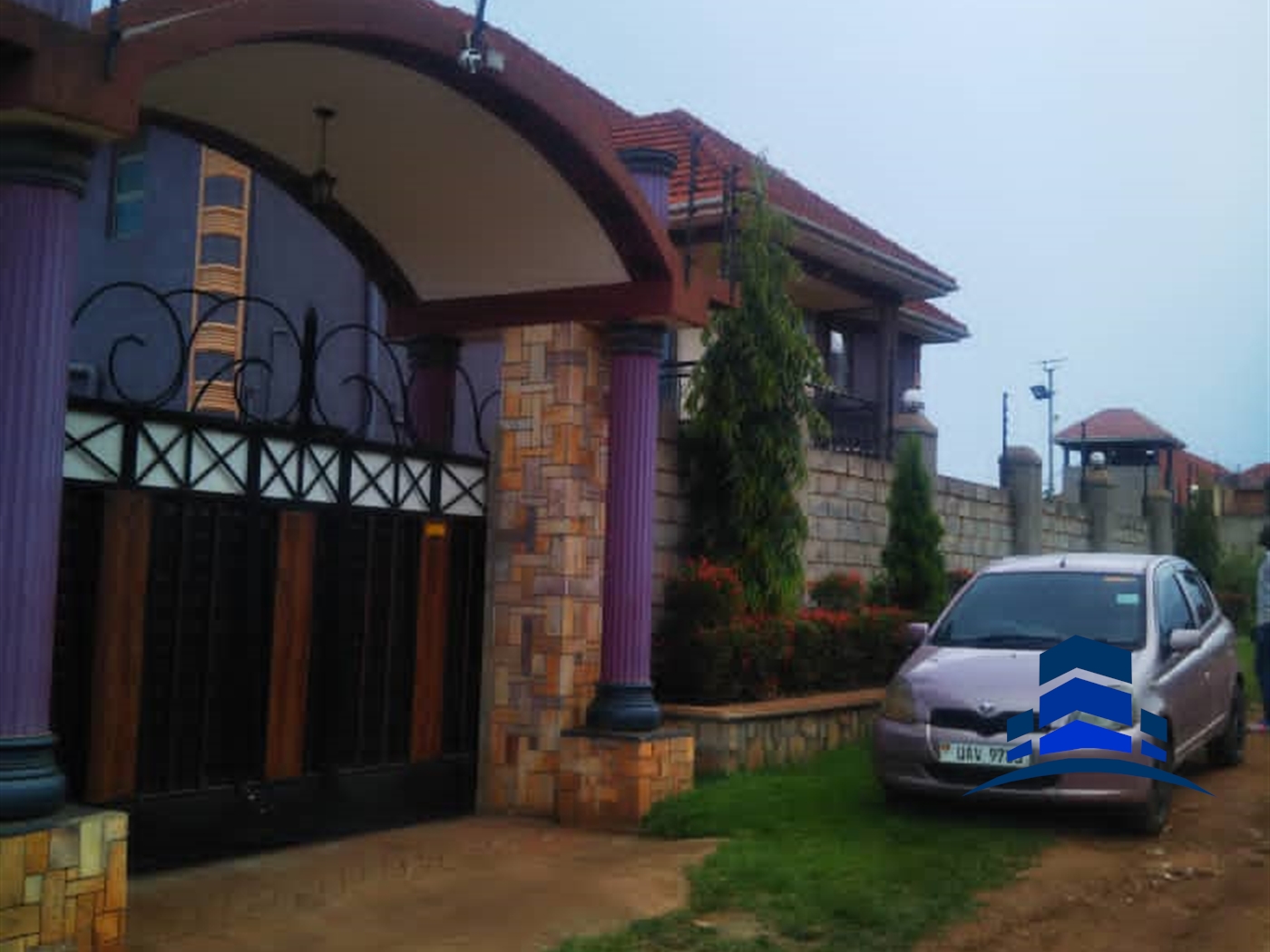 Villa for sale in Mpererwe Wakiso