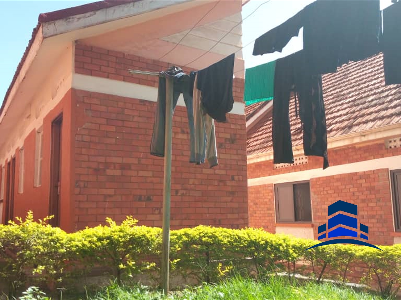 Bungalow for rent in Naguru Kampala