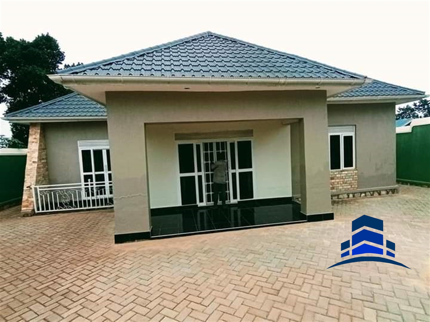 Storeyed house for sale in Kijabijo Wakiso