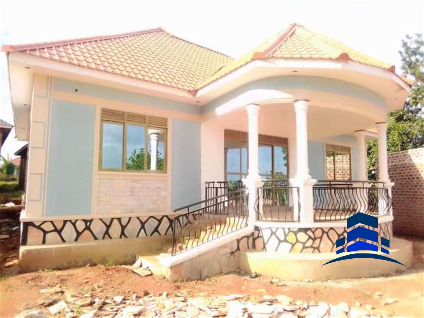 Villa for sale in Mpererwe Kampala