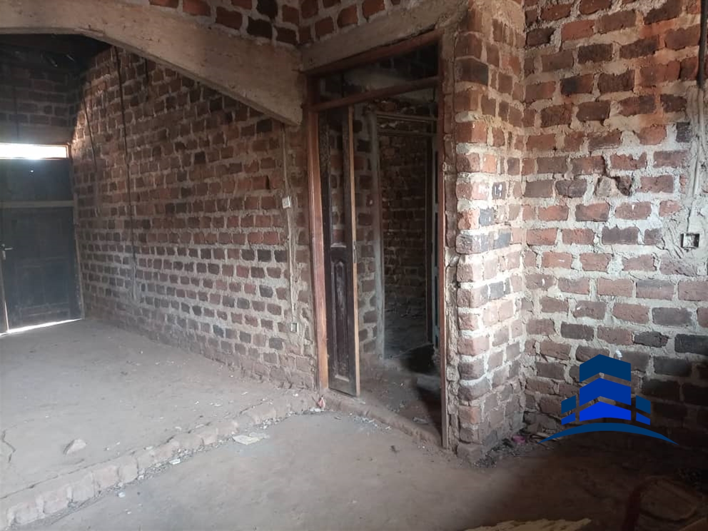 Shell House for sale in Ku3 Mukono