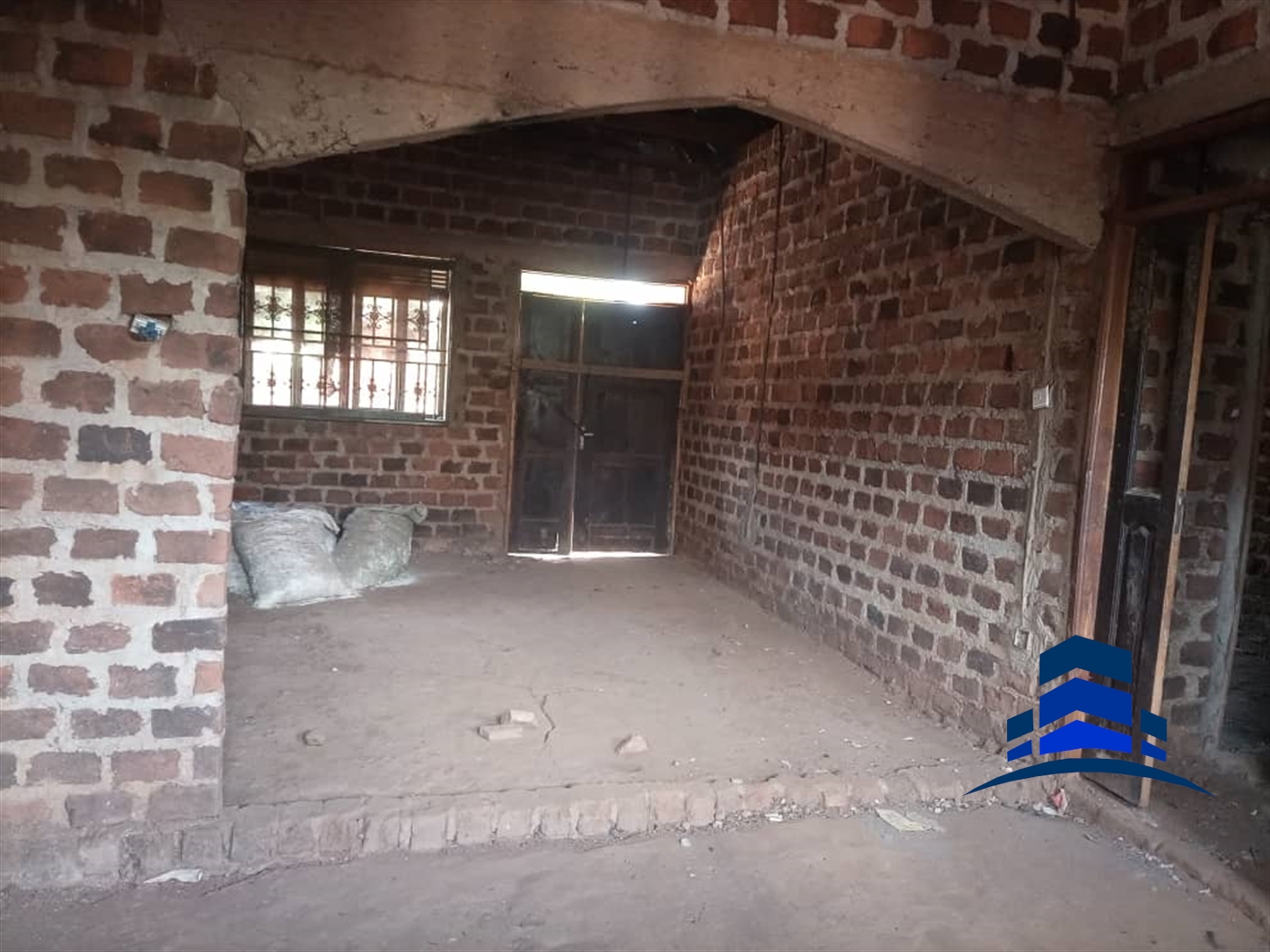 Shell House for sale in Ku3 Mukono