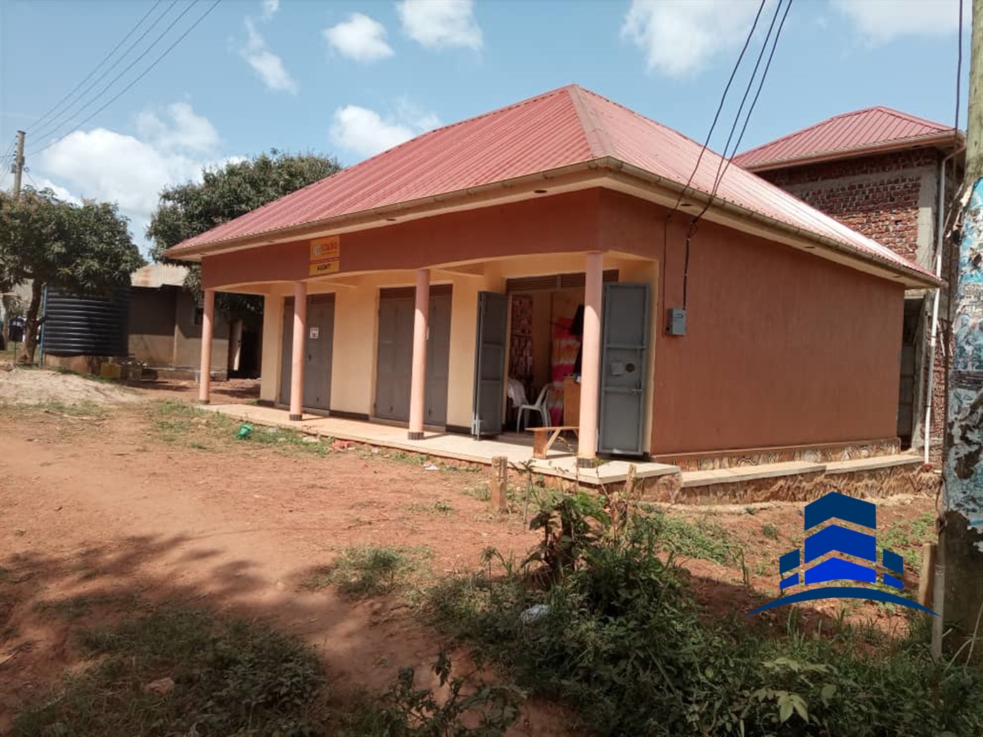 Commercial block for sale in Kubbiri Mukono