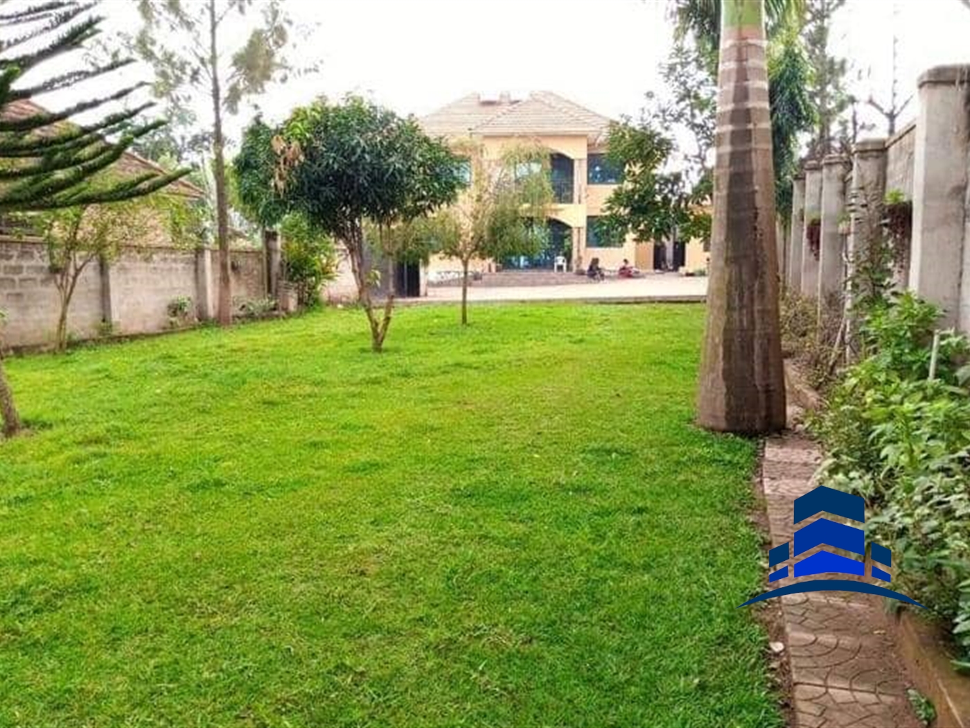 Villa for sale in Sonde Wakiso