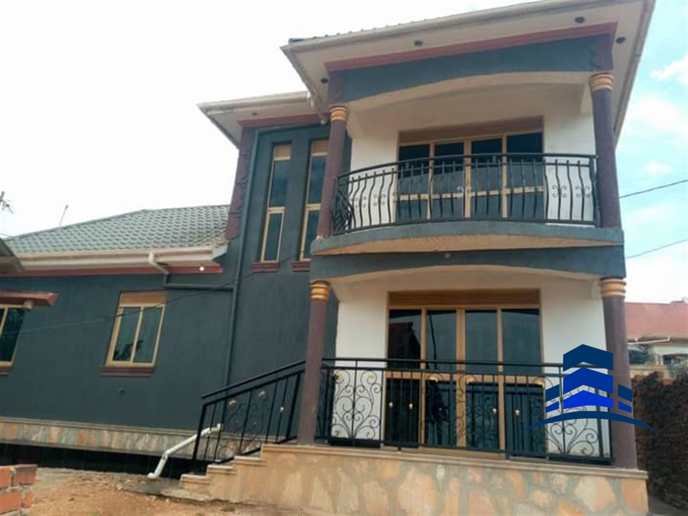 Villa for sale in Nansana Wakiso