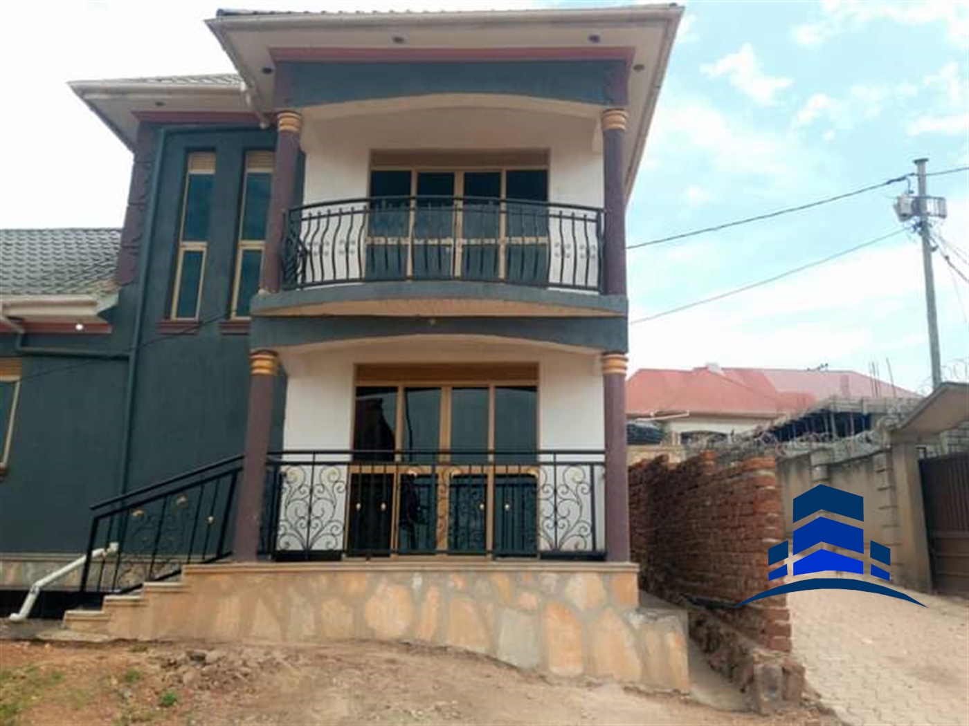 Villa for sale in Nansana Wakiso