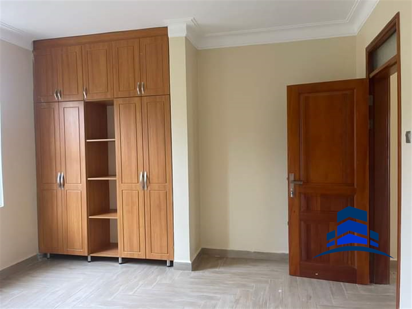 Villa for rent in Kira Wakiso