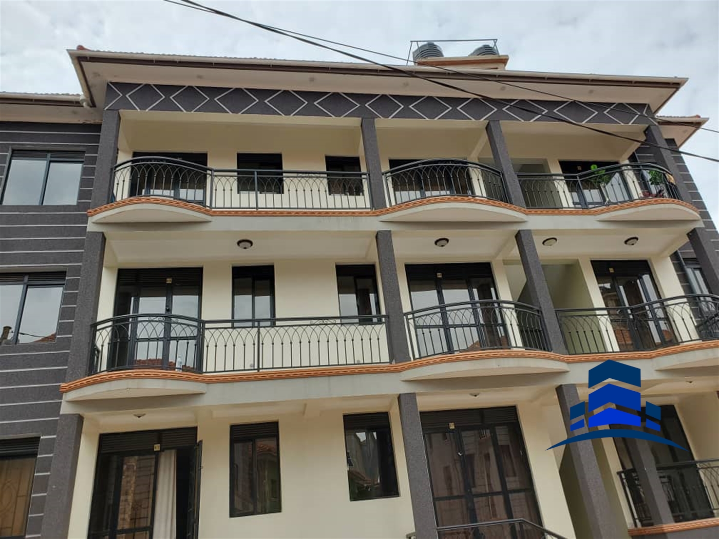 Duplex for sale in Kyanja Kampala